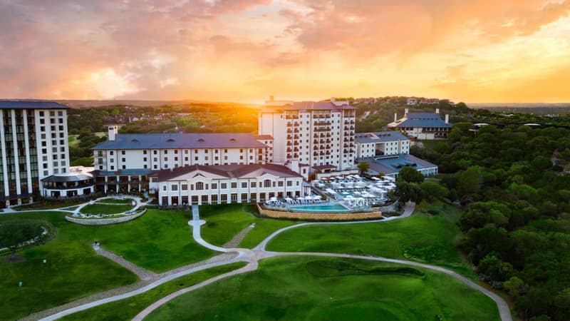 Omni Barton Creek Resort and Spa Austin — building