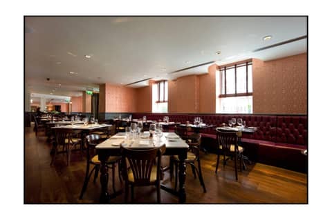 The Mandeville Hotel — restaurant