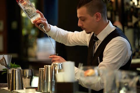 The Mandeville Hotel — bar