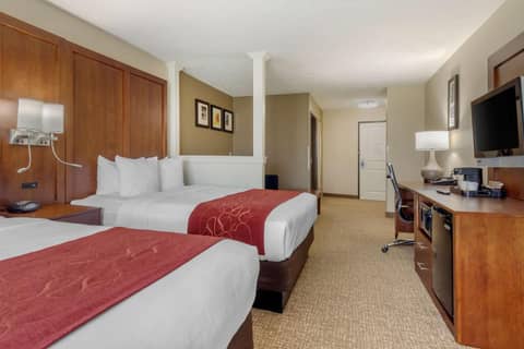 Comfort Suites Speedway - Kansas City — photo 9