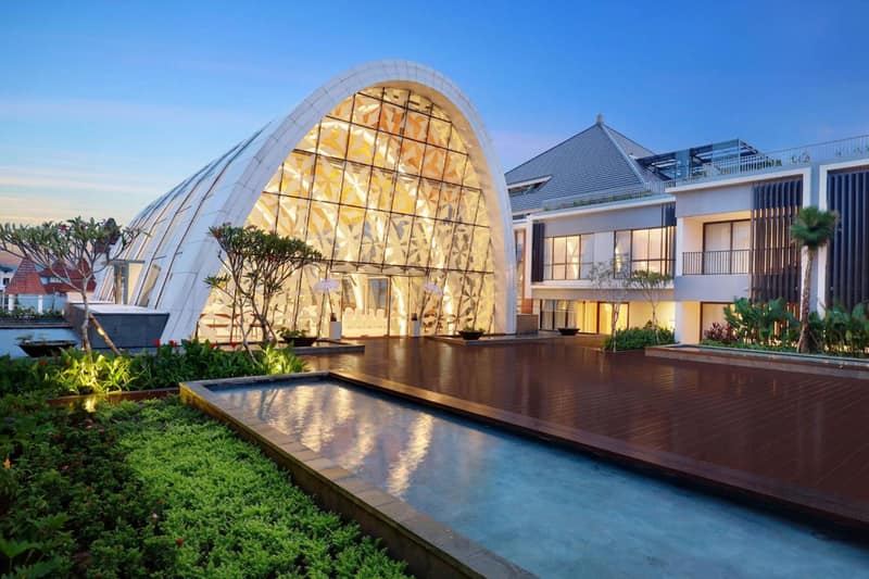 Aryaduta Bali — building