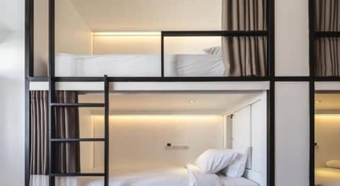 Queen Bunk Room — the supplier's photograph