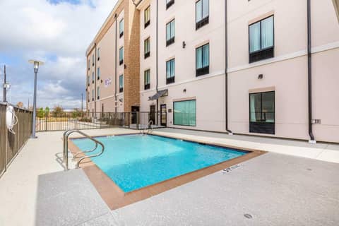 Comfort Suites Near Sam Houston Race Park — photo 5