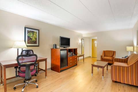 Best Western PLUS Governor's Inn Richmond — photo 4