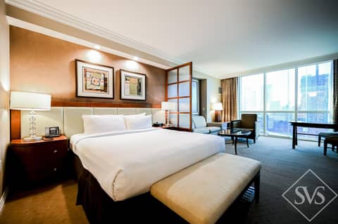 Signature Rental by Owner Direct — hotel room