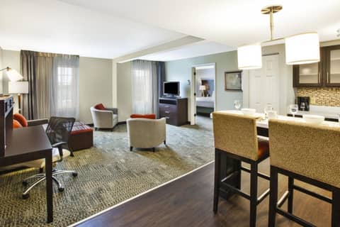 Staybridge Suites Cleveland Mayfield Heights Beachwood by IHG — photo 2