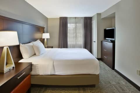 Staybridge Suites Cleveland Mayfield Heights Beachwood by IHG — photo 3