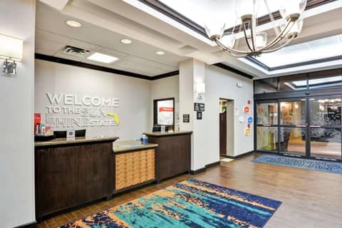 Hampton Inn & Suites Boynton Beach — photo 9