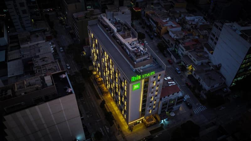 ibis styles Lima San Isidro — building