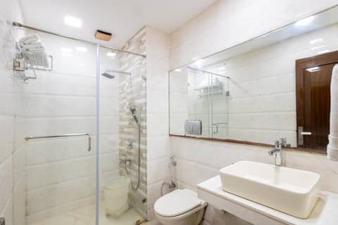 Hotel Panickers Residency - Near Ganga Ram & BLK Hospital - Karol Bagh — photo 6