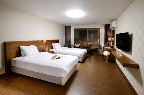 Jeju Aerospace Hotel — photo 8