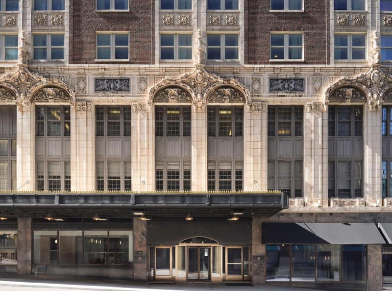 Hotel Phillips Kansas City, Curio Collection By Hilton — building