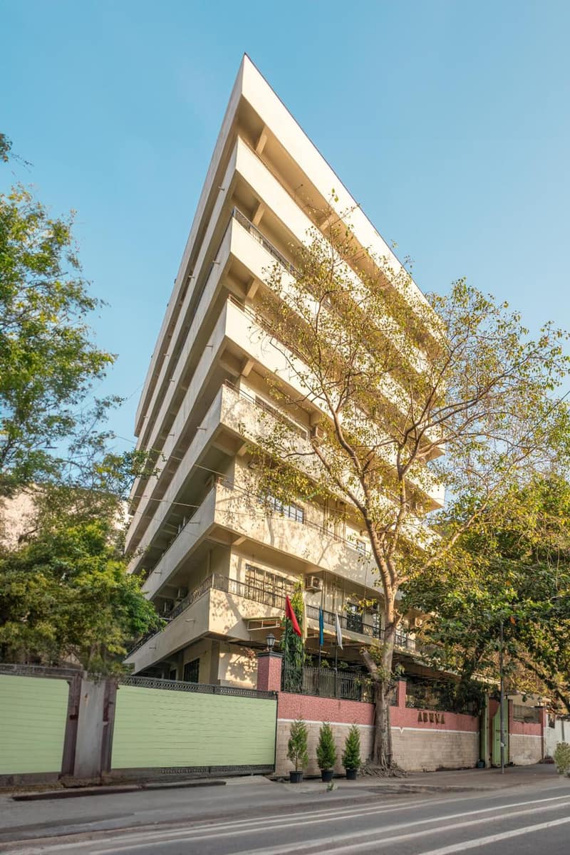 Arnna-Nesco Goregaon — building