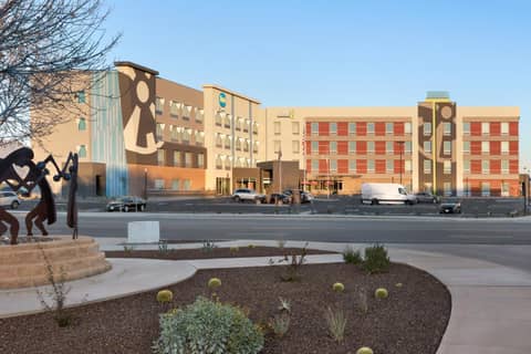Tru By Hilton Scottsdale Salt River — photo 3