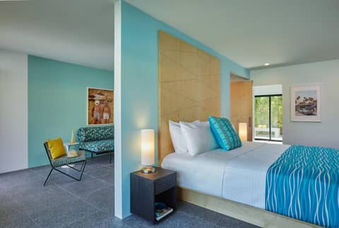 Twin Palms Resort - A Gay Men's Resort — hotel room