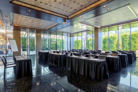 Hotel Maydrit Airport — meeting & event spaces