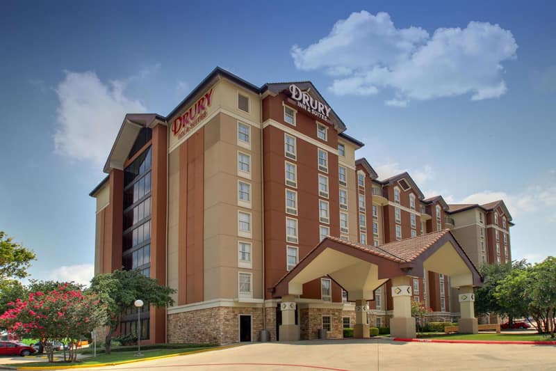 Drury Inn & Suites San Antonio Northwest Medical Center — building