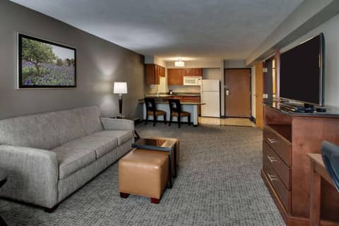 Drury Inn & Suites San Antonio Northwest Medical Center — photo 7