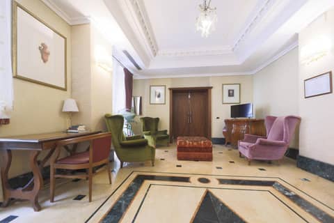 LH Hotel Andreotti — lounge