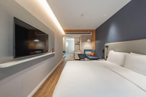 Holiday Inn Express Shanghai Expo Centre by IHG — photo 6