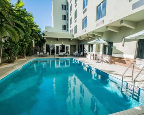 Comfort Suites Miami Airport North — photo 8