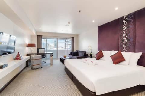Furama Silom Hotel — hotel room