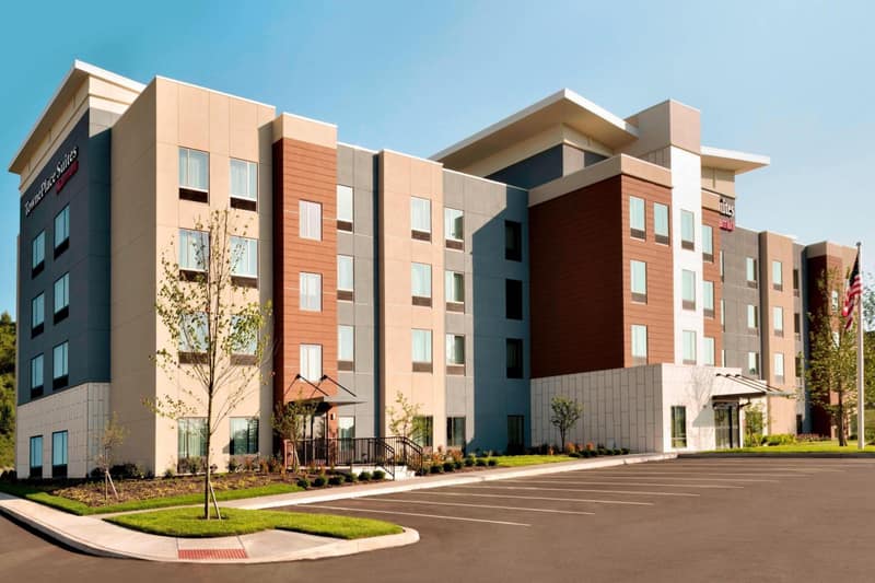 TownePlace Suites by Marriott Pittsburgh Airport/Robinson Township — building