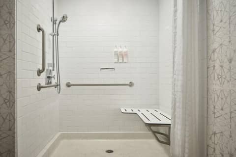 Courtyard by Marriott Philadelphia Downtown — photo 2