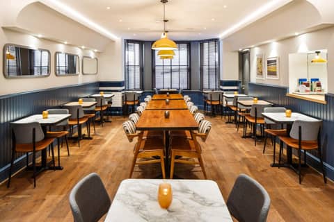 ibis Styles London Gloucester Road — restaurant