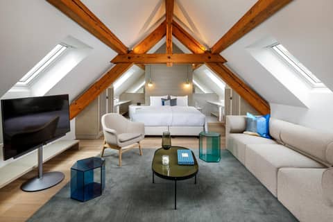 Hotel Felix — hotel room