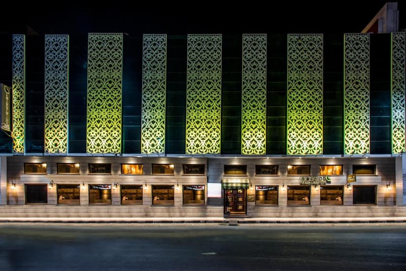 Leisure Inn Grand Chanakya — building