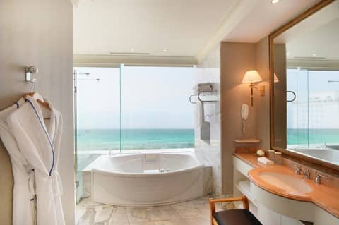 Jeju Oriental Hotel & Casino — photo 9