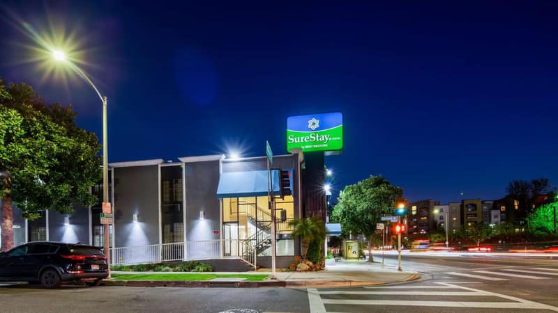 SureStay Hotel by Best Western Beverly Hills West LA — building