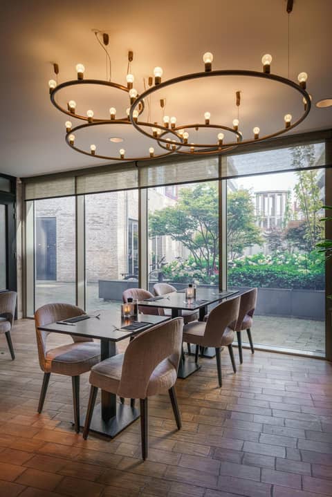 Monet Garden Hotel Amsterdam — dining