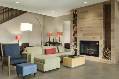 Country Inn & Suites by Radisson, Kansas City at Village West, KS — photo 5