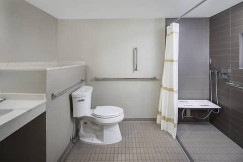 Houston Marriott South at Hobby Airport — photo 3
