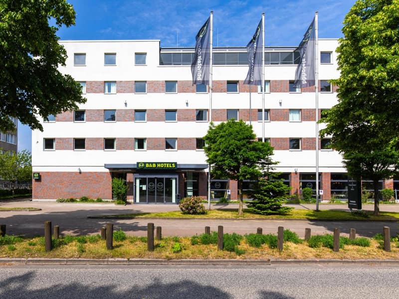 B&B Hotel Hamburg-Airport — building