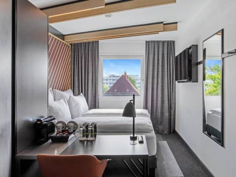 B&B Hotel Hamburg-Airport — photo 2