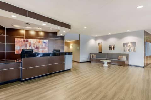 Cambria Hotel Denver International Airport — photo 9