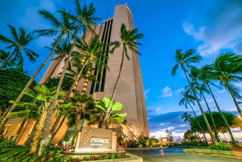 Prince Waikiki — building