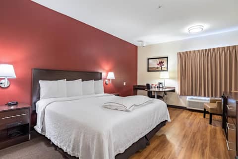 Red Roof Inn PLUS+ San Antonio Downtown - Riverwalk — photo 4