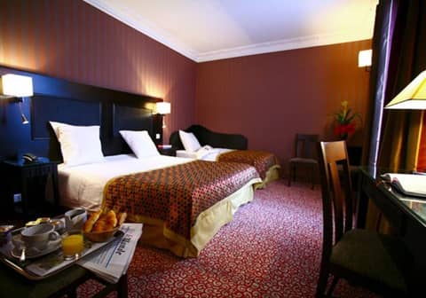Convention Montparnasse — hotel room
