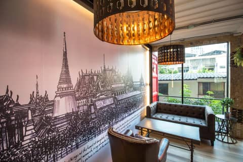 Sleep Box Hotel Sukhumvit 22 — photo 3