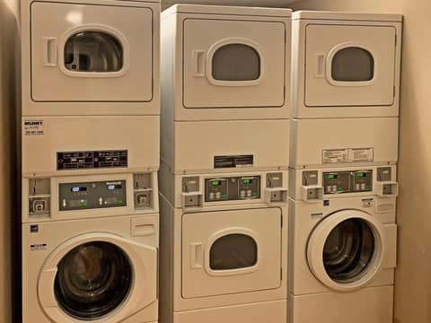 MainStay Suites Middleburg Heights Cleveland Airport — photo 3