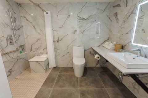Travelodge by Wyndham Quebec City Hotel & Convention Centre — photo 5