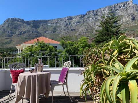Abbey Manor Luxury Guesthouse — photo 9