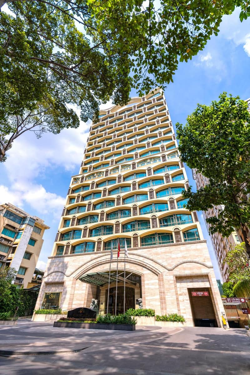 Sherwood Suites — building