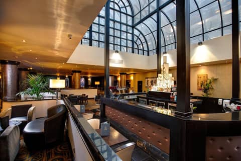 President Hotel — hotel reception
