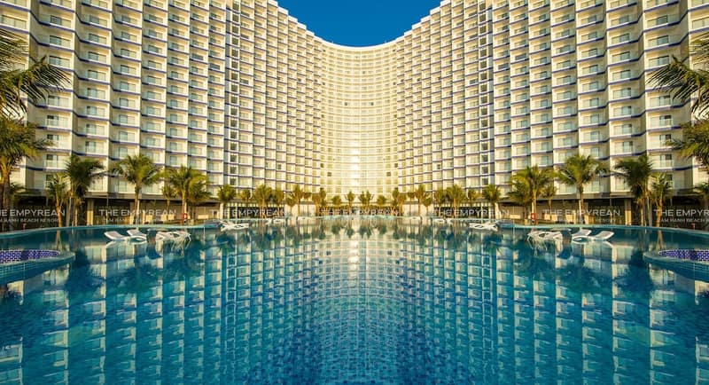 The Empyrean Cam Ranh Beach Resort — building